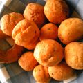りょりょ子's cooksnap of when they made 簡単　朝のミニドーナツ.