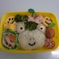 aki4's cooksnap of when they made かえるさんのキャラ弁.