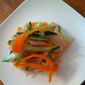 cicamama's cooksnap of when they made きゅうりと新たまねぎとわかめの酢の物.