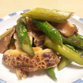 ロクシタンマニア's cooksnap of when they made 簡単★アスパラときのこのバター醤油炒め.