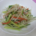 しおりんりく's cooksnap of when they made もやしときゅうりのごま酢のもの.