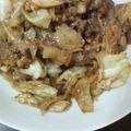 ともぺこママ's cooksnap of when they made 玉ねぎ醤油ダレで♪豚キャべ炒め.