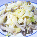 浩次ｗ's cooksnap of when they made 春キャベツとしめじのマヨ炒め.