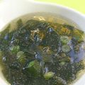 ママフィオ's cooksnap of when they made 簡単！即席ワカメスープ.