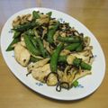 マッハママ's cooksnap of when they made 鶏胸肉とスナップエンドウの塩昆布炒め.