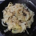 メイプル⌘'s cooksnap of when they made レンジで簡単♪玉ねぎの塩昆布和え.