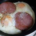 ちくわ君's cooksnap of when they made 目玉焼きもいいけど ハムエッグ☆.