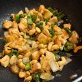 さんちゃん（╹◡╹）'s cooksnap of when they made 簡単！鶏肉のカシューナッツ炒め.
