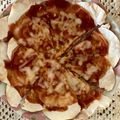 ☆yopipi's cooksnap of when they made わずか10分！餃子の皮で魔法の簡単ピザ.