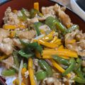 クックUL46YD☆'s cooksnap of when they made ピーマン豚こま肉のオイスター丼.