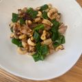 ピーナッツ子♪'s cooksnap of when they made 鶏とピーマンのカシューナッツ炒め.
