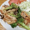 クックHBQ370☆'s cooksnap of when they made 鶏むね肉とブロッコリーの粒マスタード炒め.