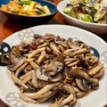 Superlittleboo's cooksnap of when they made キノコの醤油麹バターソテー.