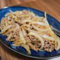 おか～さん's cooksnap of when they made ご飯おかわり～！玉ねぎいっぱい☆炒め物.