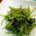 古賀竜一's cooksnap of when they made 三つ葉の胡麻炒め.