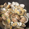 クックXZON9Y☆'s cooksnap of when they made 簡単美味しい♪あさりの酒蒸し.