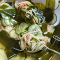 あゆたっくん's cooksnap of when they made きゅうりとワカメとカニカマの酢の物.