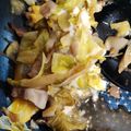 眼鏡kun's cooksnap of when they made キャベツと玉ねぎのうまうま卵とじ☆.