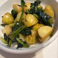 クック87XSXI☆'s cooksnap of when they made じゃがいもとほうれん草のガーリックソテー.