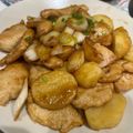 今宵あなたと's cooksnap of when they made 材料2つ☆鶏胸肉とじゃがいもの照り焼き。.