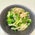 azbjbn's cooksnap of when they made せりと新玉ねぎのおひたし.