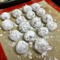 白鳥うめ's cooksnap of when they made 簡単さくほろ☆ココアスノーボール。.