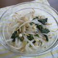 ちはもん's cooksnap of when they made ほうれん草ともやしのナムル.