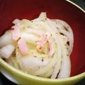 古都きょうと's cooksnap of when they made 玉葱とベーコンのサラダ.