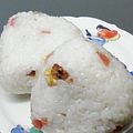 にゃん子っち's cooksnap of when they made くるみ入りおにぎり～♪ダイエットにも～☆.