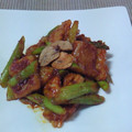 ともPPP's cooksnap of when they made ｸﾞﾘｰﾝｱｽﾊﾟﾗと豚肉のｶﾚｰ炒め.