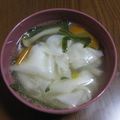 しおりんりく's cooksnap of when they made 即席ワンタンで簡単スープ.