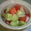 ソネチコ's cooksnap of when they made 新玉ねぎ・きゅうり・トマトの四角いサラダ.