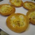 ★さや☆すん★'s cooksnap of when they made 餃子の皮で♡オニオンチーズの♥簡単ピザ♡.