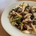 ♡こもれび♡'s cooksnap of when they made しめじと豚肉のおひたしおろし和え.