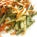 monchanママ's cooksnap of when they made ✿いんげんと人参の簡単オイスター炒め✿.
