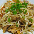 コンフリー's cooksnap of when they made もやしと鶏肉のピリ辛炒め☆簡単!!.