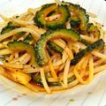 ゆいにゃんママ★'s cooksnap of when they made ∮ ゴーヤともやしのスイチリ炒め ∮.