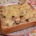 rie-tin's cooksnap of when they made ♡きのこたっぷり味噌マヨチーズトースト♡.