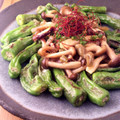 Giant corn's cooksnap of when they made しし唐とシメジの炒め物.