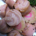 tamamocchi's cooksnap of when they made お弁当に…渦巻き魚肉ソーセージの切り方.