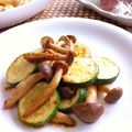 アユmama's cooksnap of when they made ズッキーニとしめじのオイスターソース炒め.