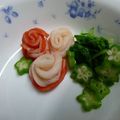 ミッキーアン's cooksnap of when they made お弁当に彩り　カニカマでバラ.