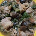 はぴはぴ005's cooksnap of when they made 簡単♫鶏もも肉となすの味噌炒め.
