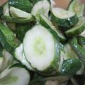 めろんぱん999's cooksnap of when they made 簡単すぎる！ダシダきゅうり漬物.