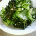 ちょうぜっぜママ's cooksnap of when they made 故郷の味☆きゅうりとみょうがの酢の物.