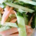 熊人すみこ's cooksnap of when they made きゅうりとハムのからしマヨあえ.