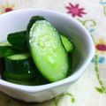 ♂ビｰバス♀'s cooksnap of when they made 昆布茶で簡単！キュウリの即席漬け.