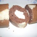 白いぐれーぷ's cooksnap of when they made ノンバター☆ホワイトショコラロールケーキ.