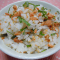 ゆうかりコアラ's cooksnap of when they made すし酢で簡単♪寿司風鮭混ぜごはん♪.