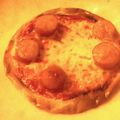 moccaron's cooksnap of when they made ＊餃子の皮でピザ＊.